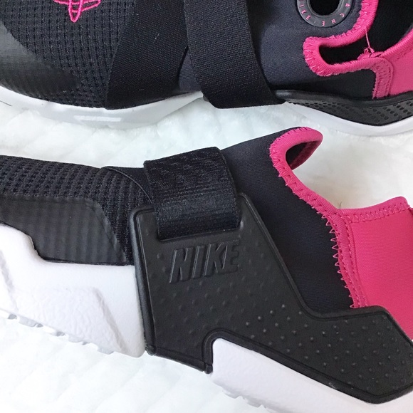 Nike Huarache Extreme Sneaker - Big Kid - Picture 4 of 8